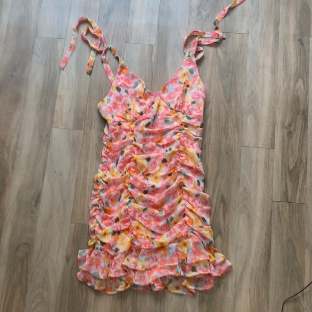 3/$33 Lily Rose mini dress tie straps floral print rouched w ruffle party S jr